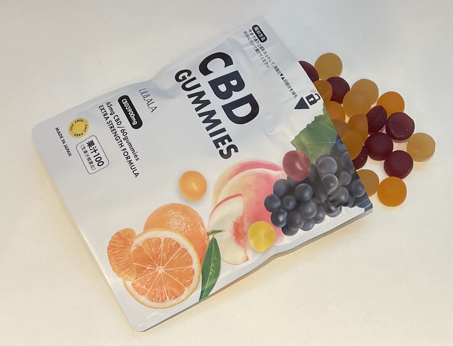 Cannatech CBDグミ65mgのパッケージと実物グミの写真